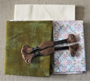 Grunge Floral Fabric tablerunner kit